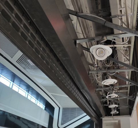 установка защитных роллет